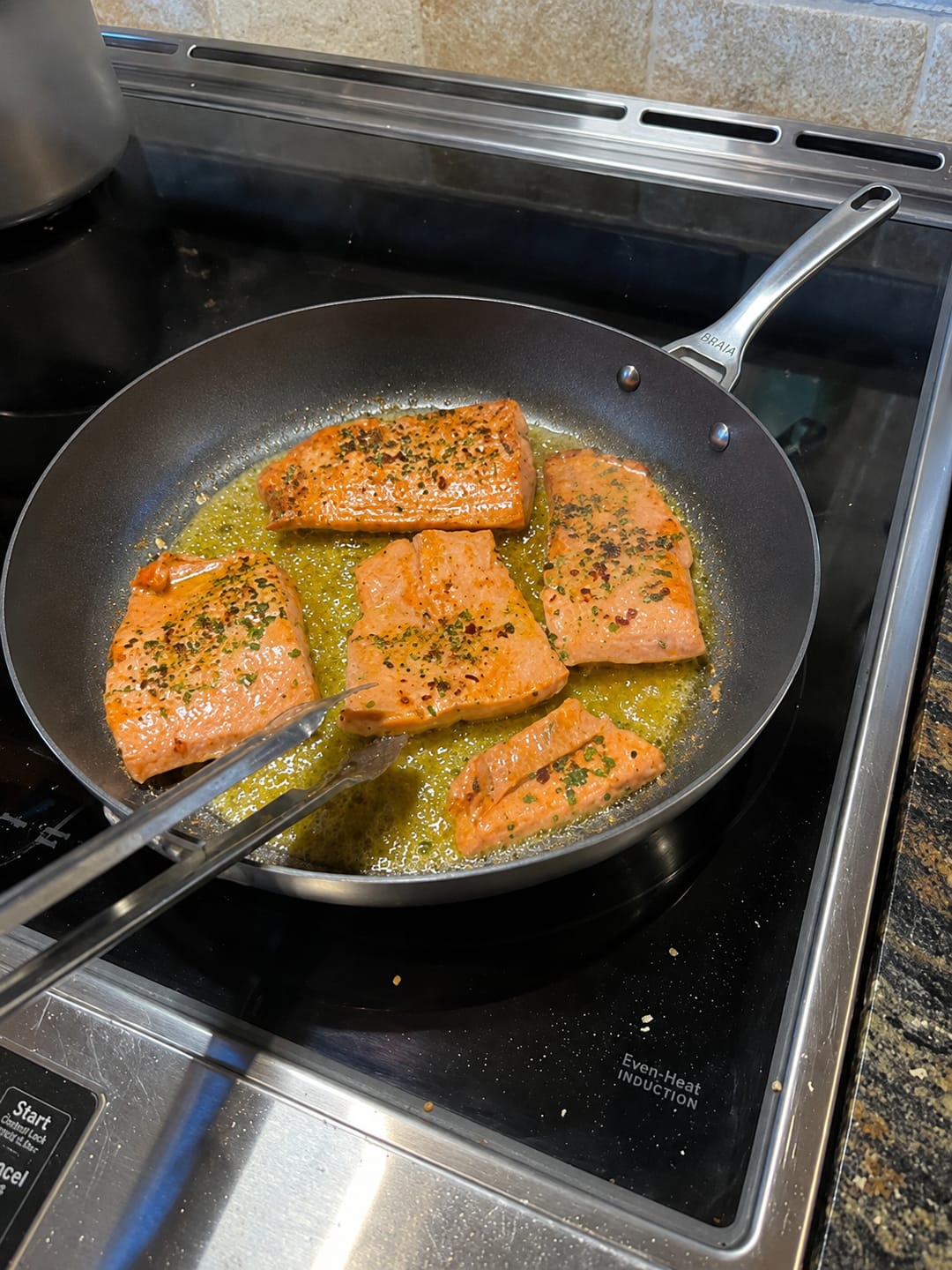 Customer photo review of Hybrid Carbon Steel Pan