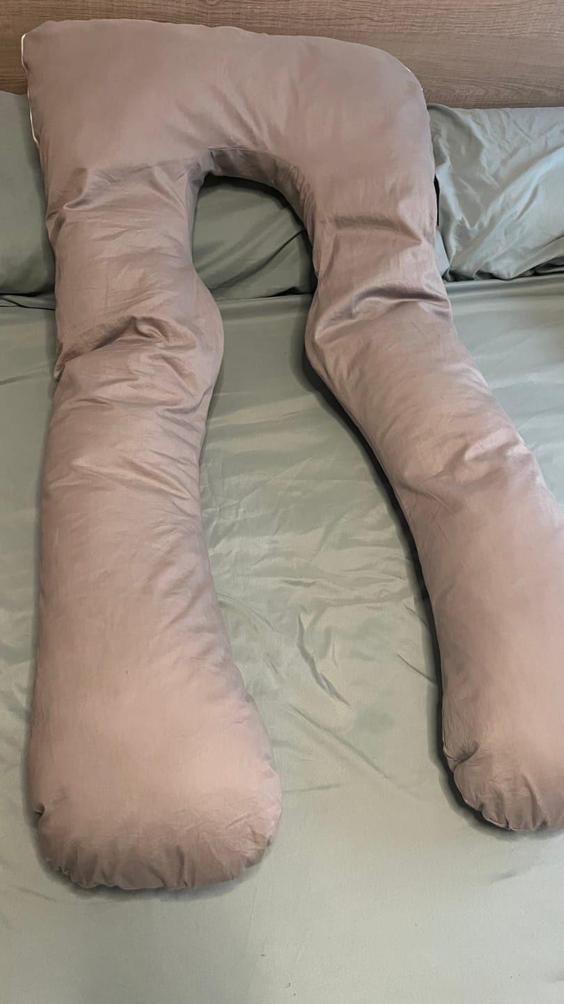 Customer photo review of Almohada corporal en forma de U