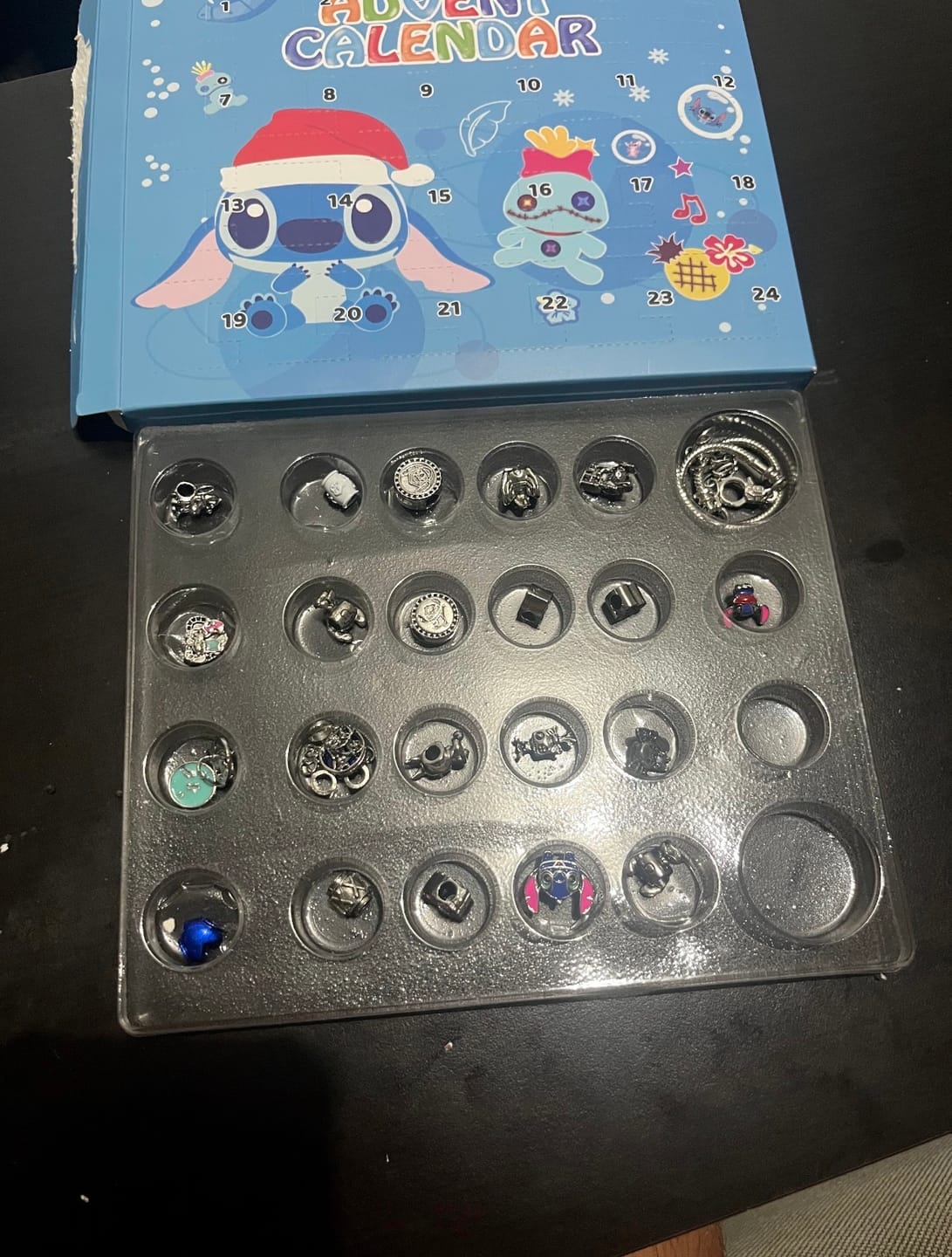 Customer photo review of Calendario de Adviento Joyas Ohana