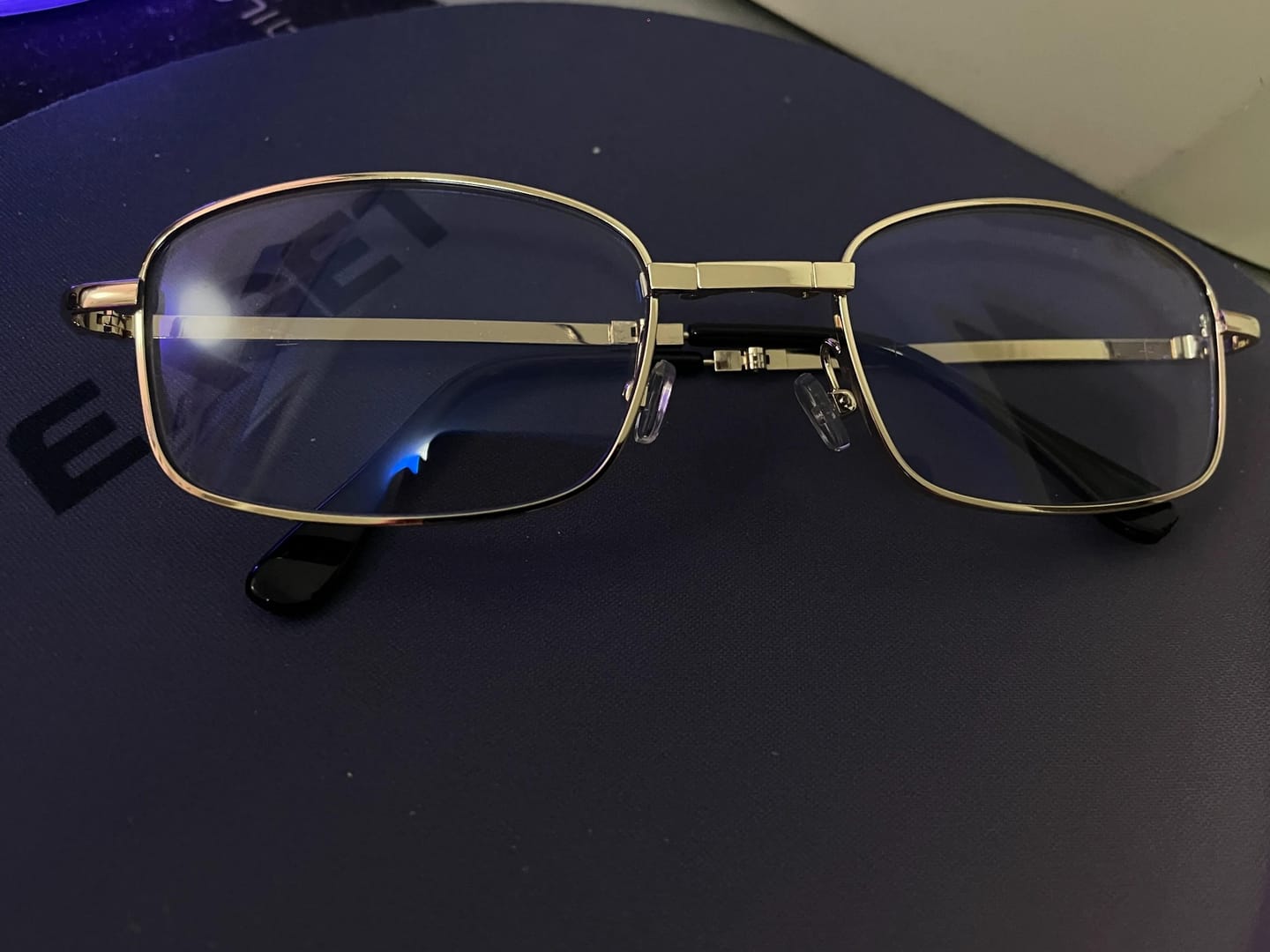 Customer photo review of Foldable Progressive Tint Reading Glasses