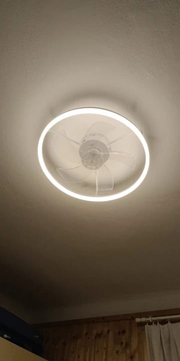 Customer photo review of 50cm Dimmable Ceiling Fan Light with Remote and Six Speeds