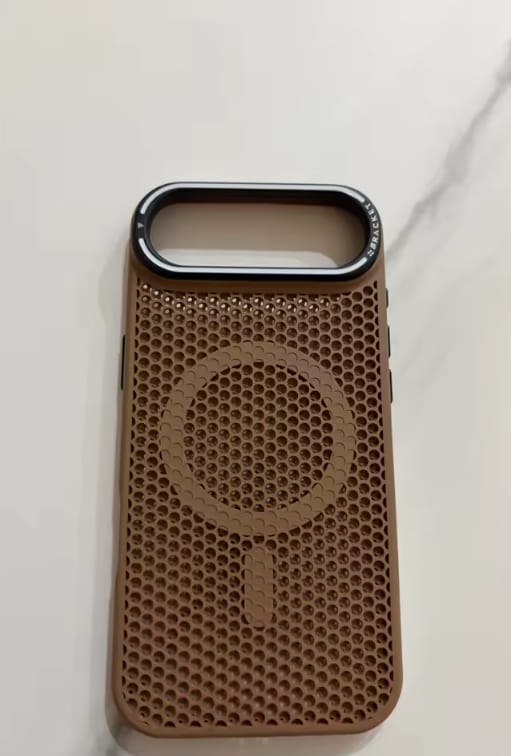 Customer photo review of AEROMAG™ - Coque MagSafe refroidissante
