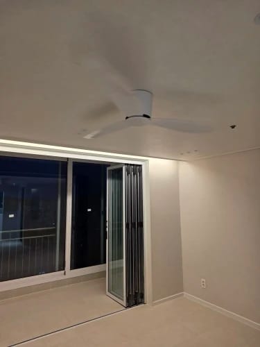 Customer photo review of 36/44/52-Inch Low-Profile Ceiling Fan with Remote Control
