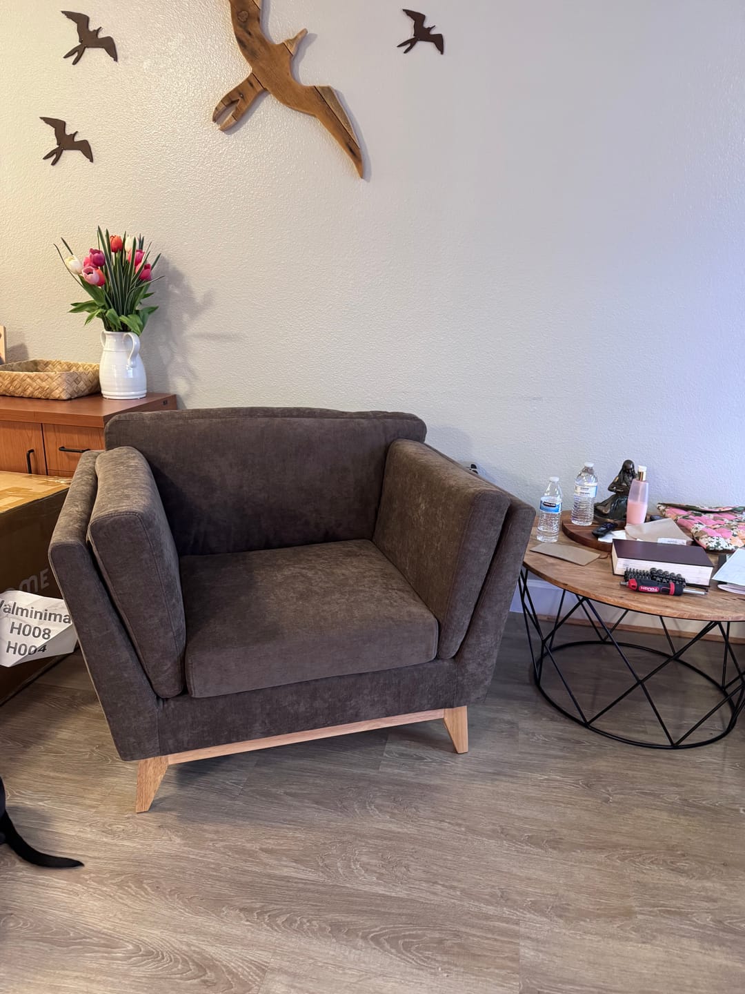 Customer photo review of Valminimal Armchair