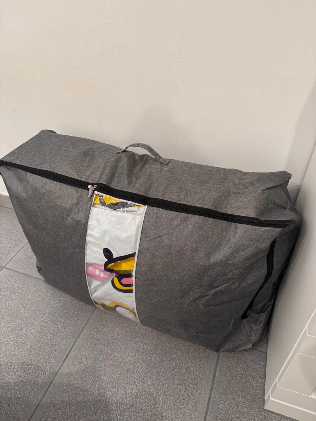 Customer photo review of Foldable Under-Bed Storage Bag for Clothing, Quilts, and Blankets