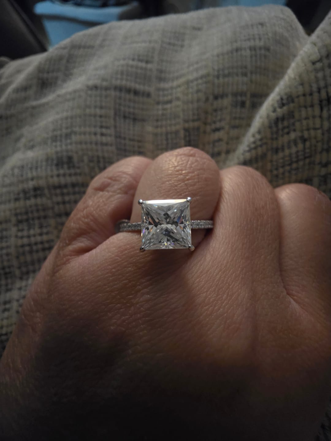 Customer photo review of Rodiffy Moissanite 3.0 Ct Square Princess Cut White Gold Bridal Ring