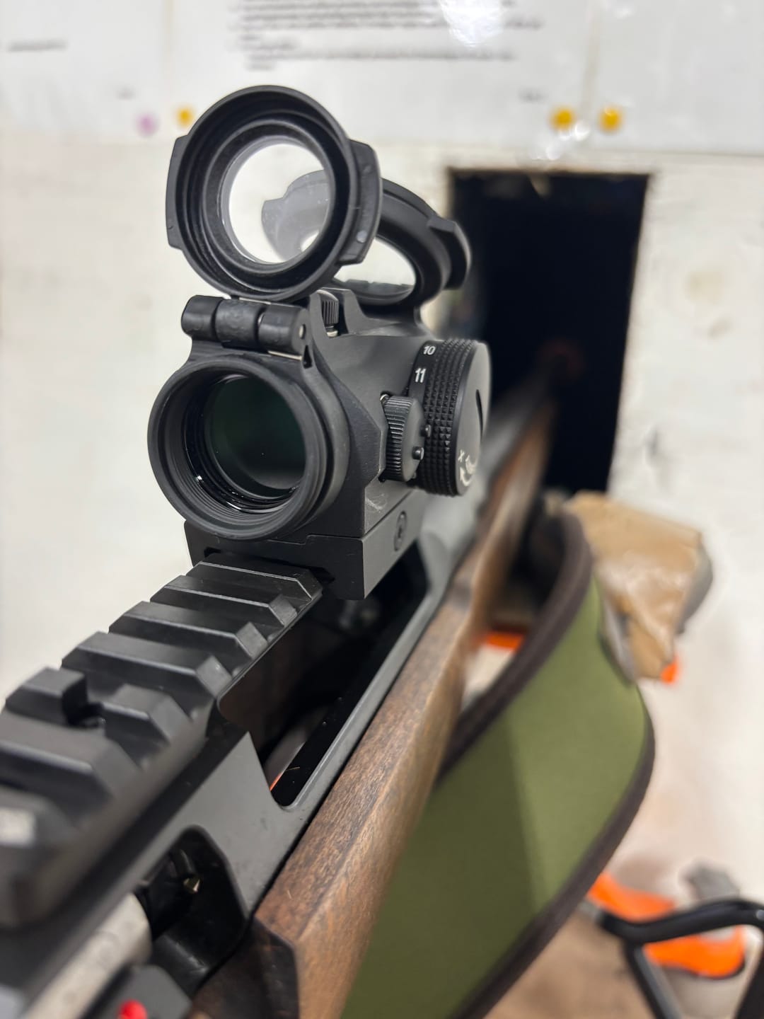 Customer photo review of Aimpoint Micro H2  2MOA incl. Picatinny/Weaver montage
