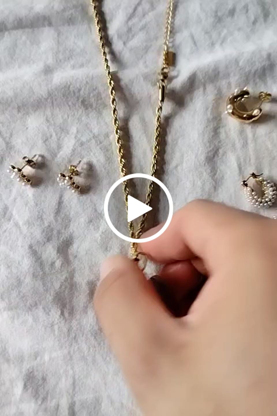 Customer video review of Collana "Proteggimi sempre"
