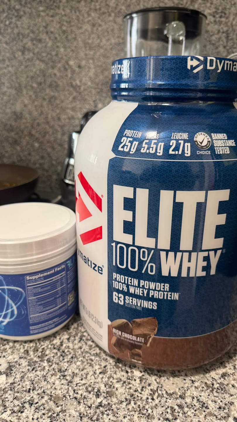 Customer photo review of Proteina Dymatize Elite Whey 5 Lb Chocolate