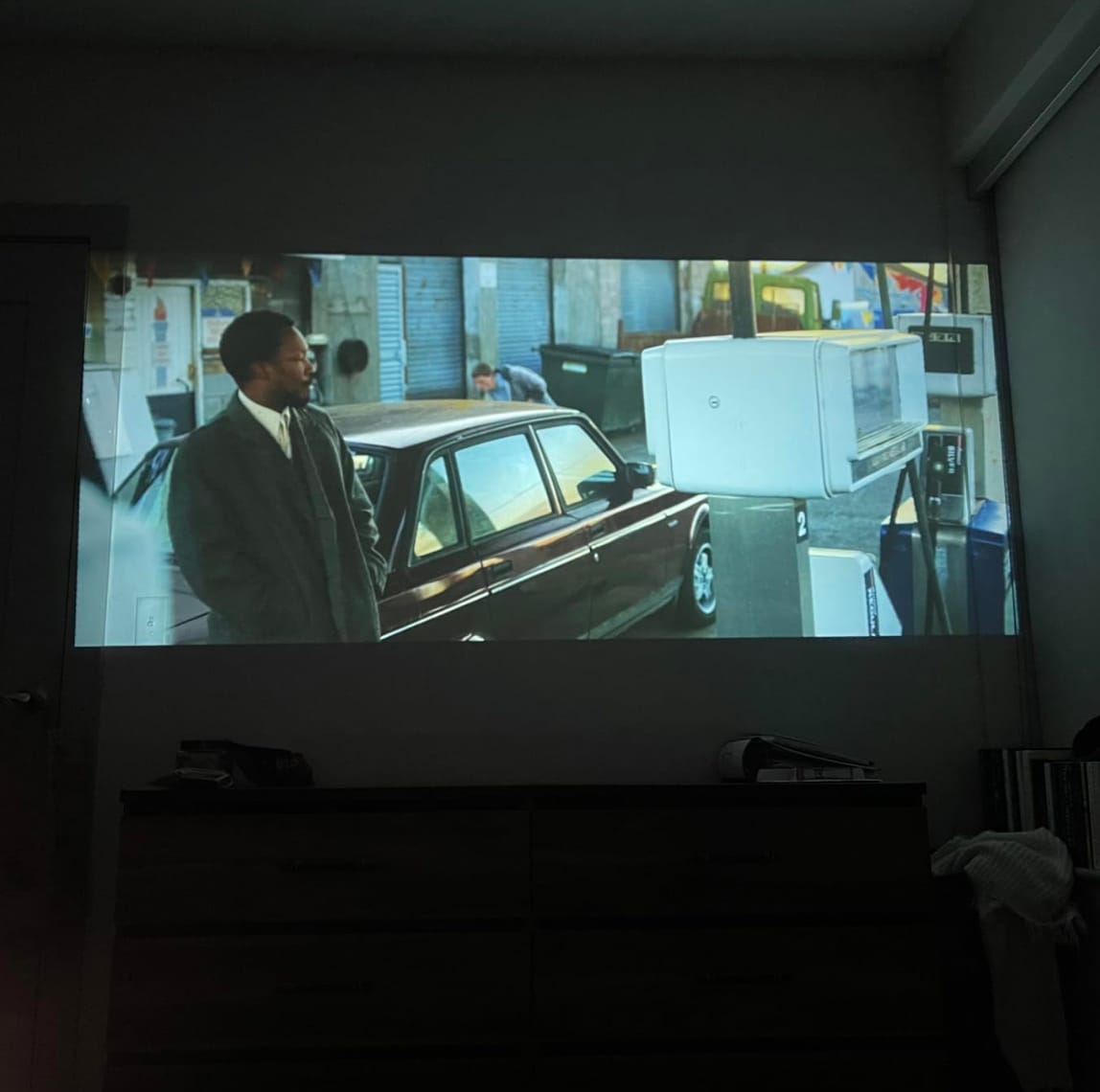 Customer photo review of WallCinema™ Pro – Portable Smart Projector with 4K Support
