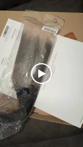 Customer video review of Vietnamese SDD Bone Straight LAGOS Hairline Closure