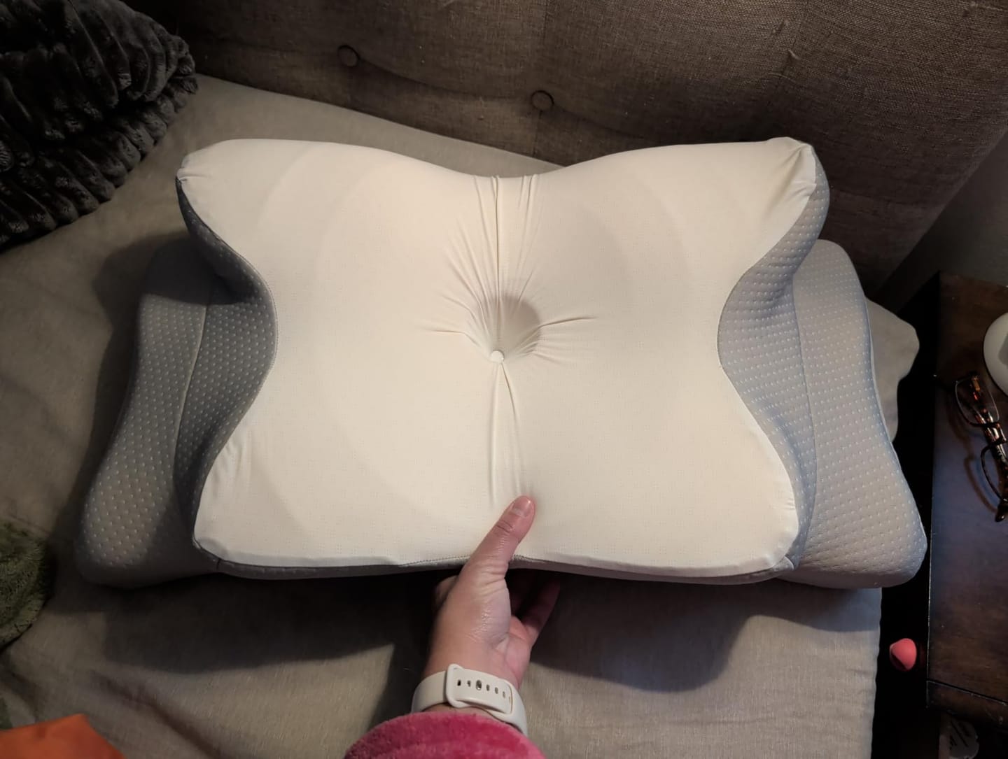 Customer photo review of CerviCloud™ — Designed For Your Neck