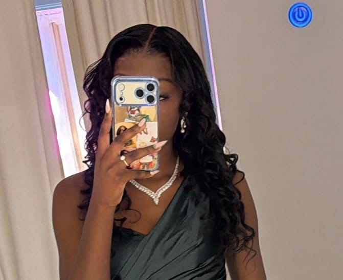 Customer photo review of Wavymy Pre-Cut 13x6 Max Lace Frontal Wig Drawstring Wear & Go Wigs Dome Cap Glueless Wigs 180% Density