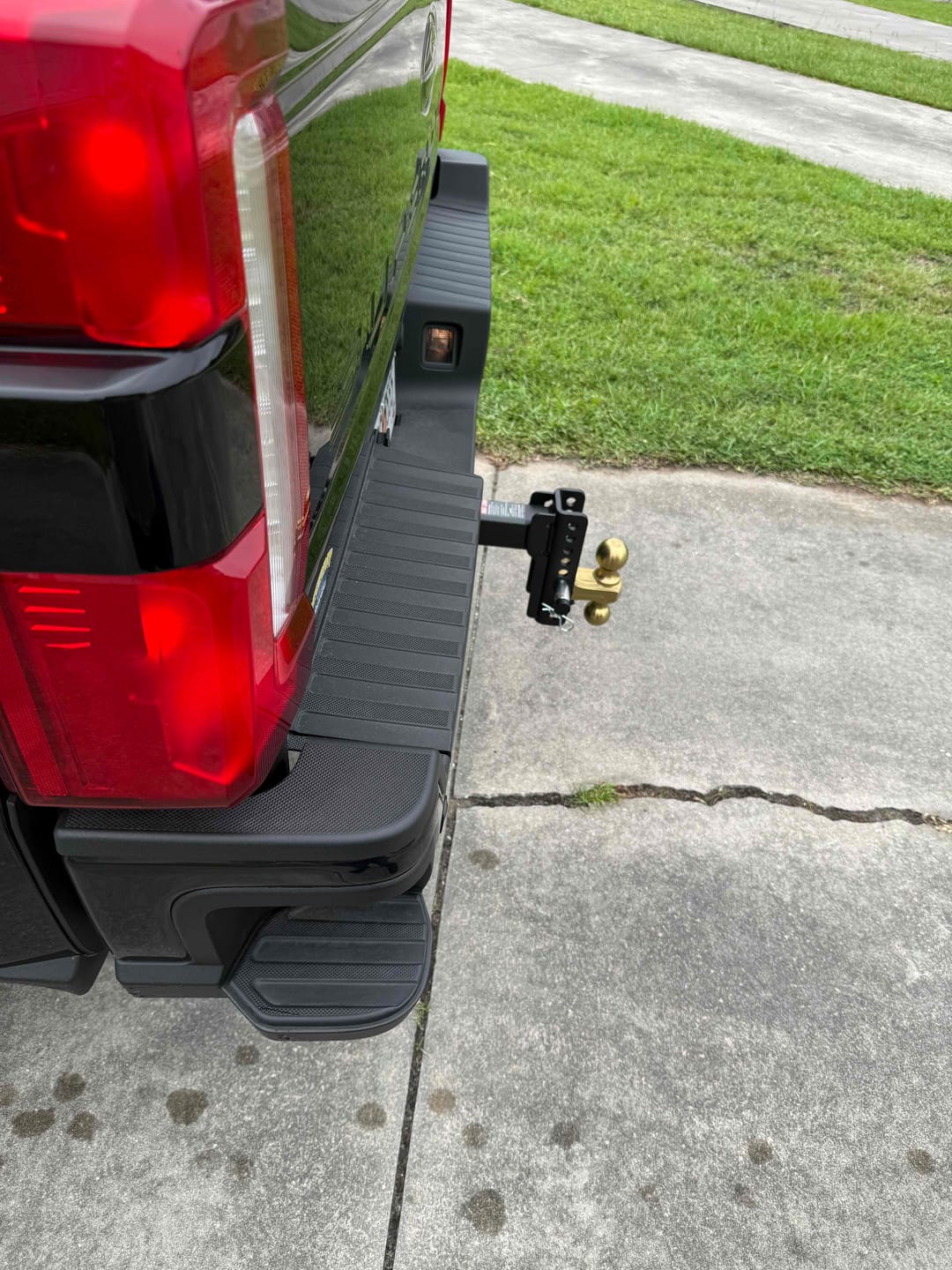 Customer photo review of TYT 22K Heavy-Duty Adjustable Dual-Ball Hitch for 2.5″ Receiver