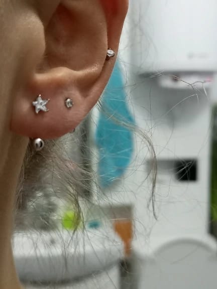 Customer photo review of TRENDY HOOP EARRINGS THAT HIGHLIGHT YOUR INDIVIDUALITY