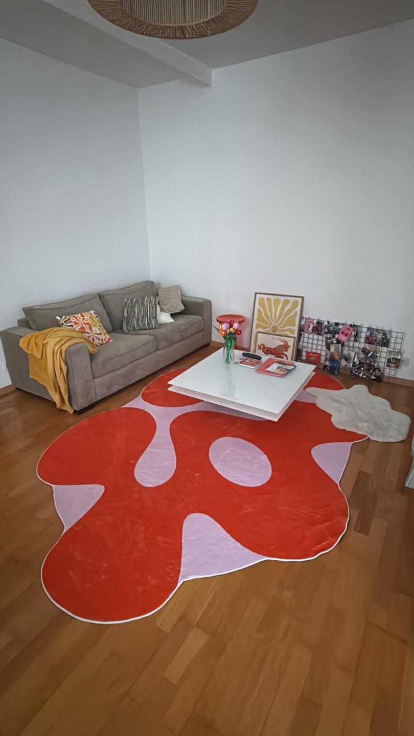 Customer photo review of Irregular Orange Moss Design Rug by Johann Banta
