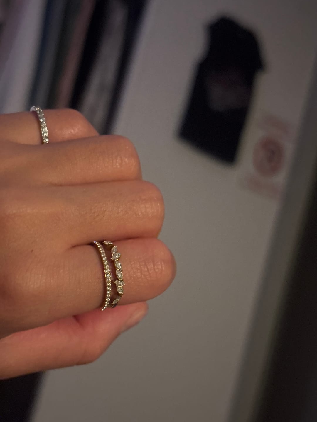 Customer photo review of 18K Gold Mia Crystal Ring