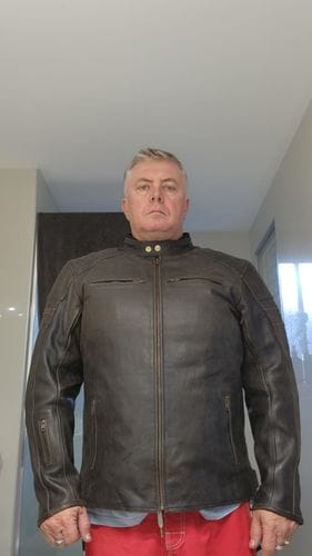 Customer photo review of 'ol Bobber' | Classic Leather Motorbike Jacket | Distressed Charcoal Brown Full Grain Leather