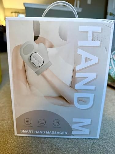 Customer photo review of BlissGlove™ – Warm Compression Comfort for Tired Hands.