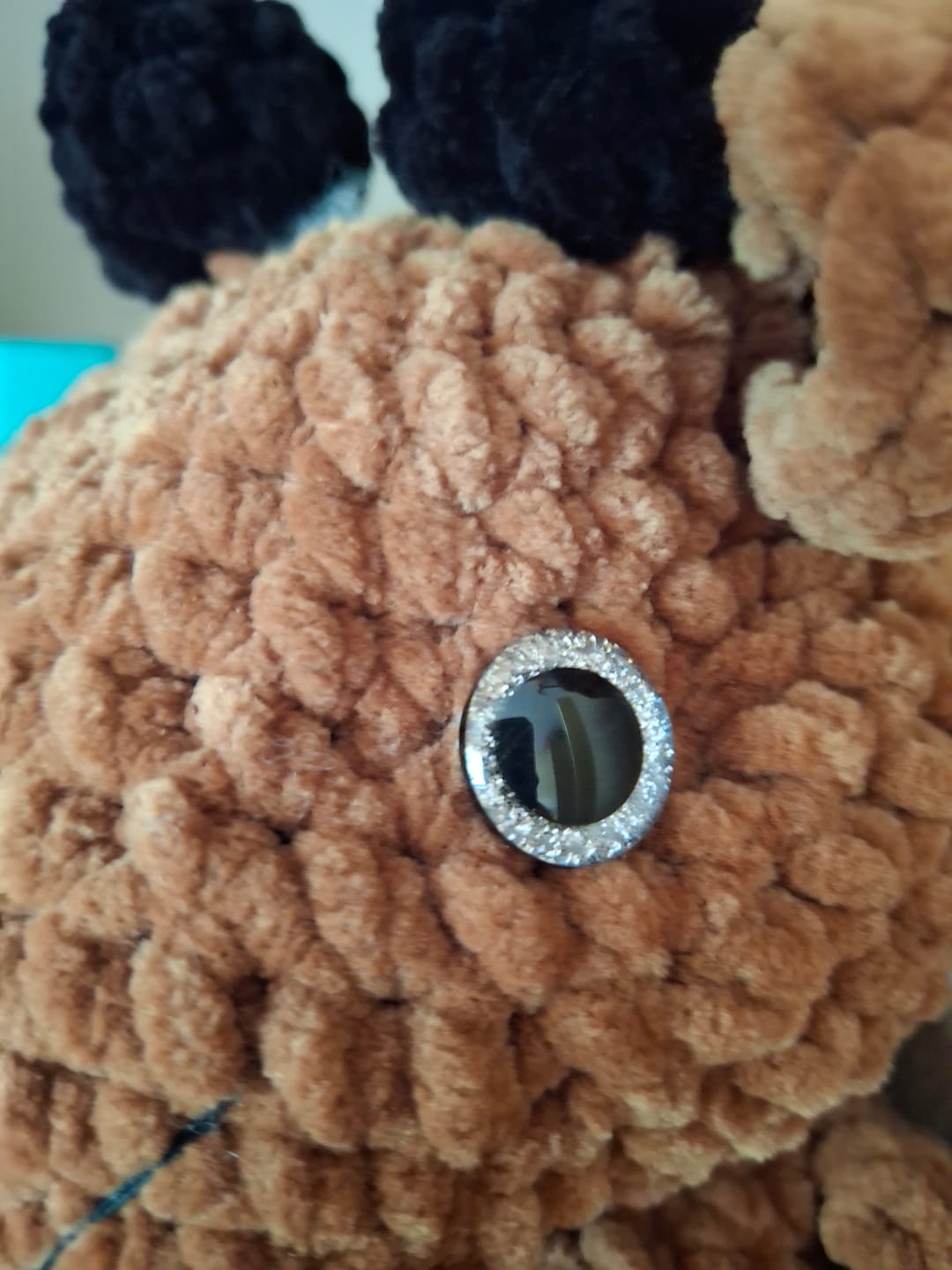 Customer photo review of Glitter Safety Eyes – 8 Pairs (12 & 16 mm)