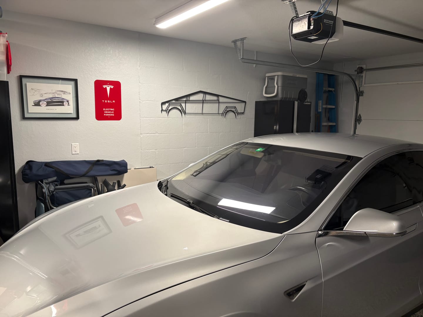 Customer photo review of Cybertruck Classic Silhouette Metal Wall Art
