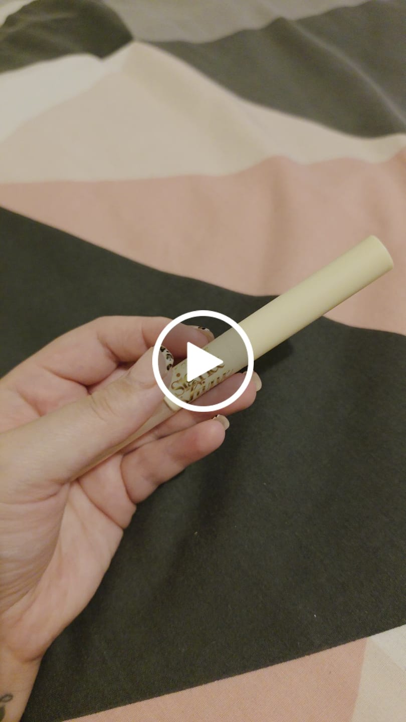 Customer video review of Back to Business Sign And Shine Lip Oil Pen - PRE-ORDER
