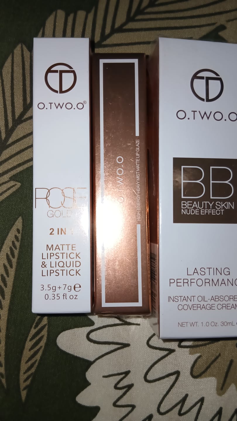 Customer photo review of O.TWO.O BEAUTY SKIN NUDE EFFECT BB CREAM