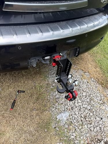 Customer photo review of TYT Adjustable Tri-Ball Hitch for 2″ Receiver – Up to 10K GTW