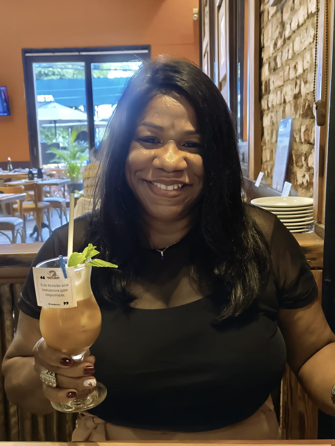 Customer photo review of Lace Front Humana Mada - Castanho Escuro Natural 40 cm