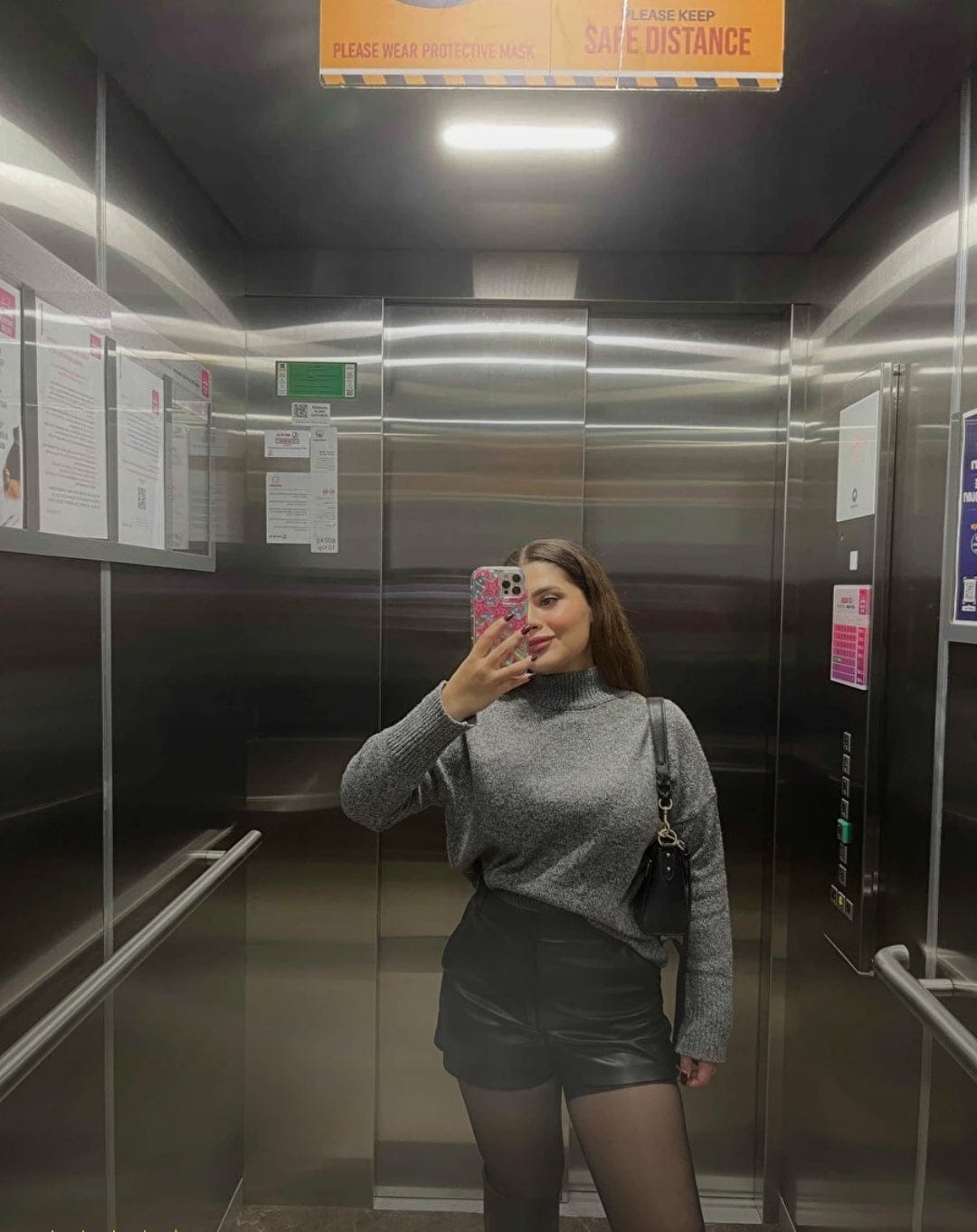 Customer photo review of Vroxen™Anti Selülit Ve Sıkılaştırıcı Külotlu Çorap