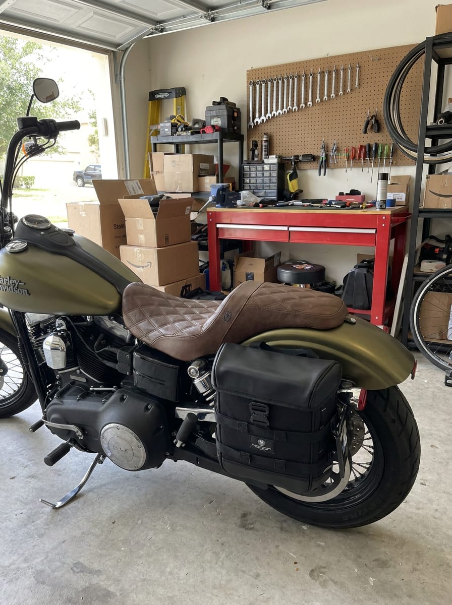 Customer photo review of 15L - Incognito Quick Mount Medium Solo Motorcycle Saddlebag (Left Only) for Harley Dyna Street Bob FXDB/I