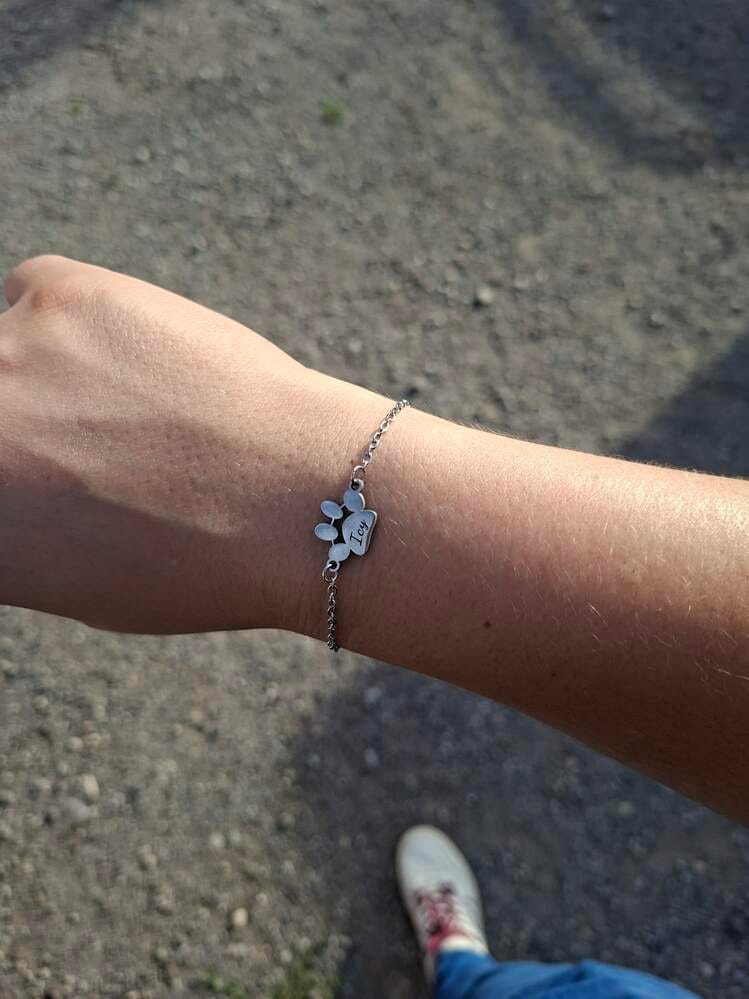 Customer photo review of Eternél - Bracciale personalizzato nome su zampa