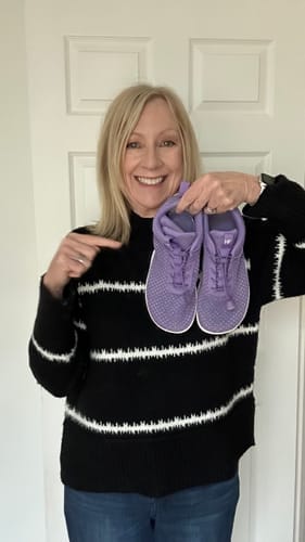 Customer photo review of HF Flow – Minimalistic Shoes for Foot, Knee & Back Pain