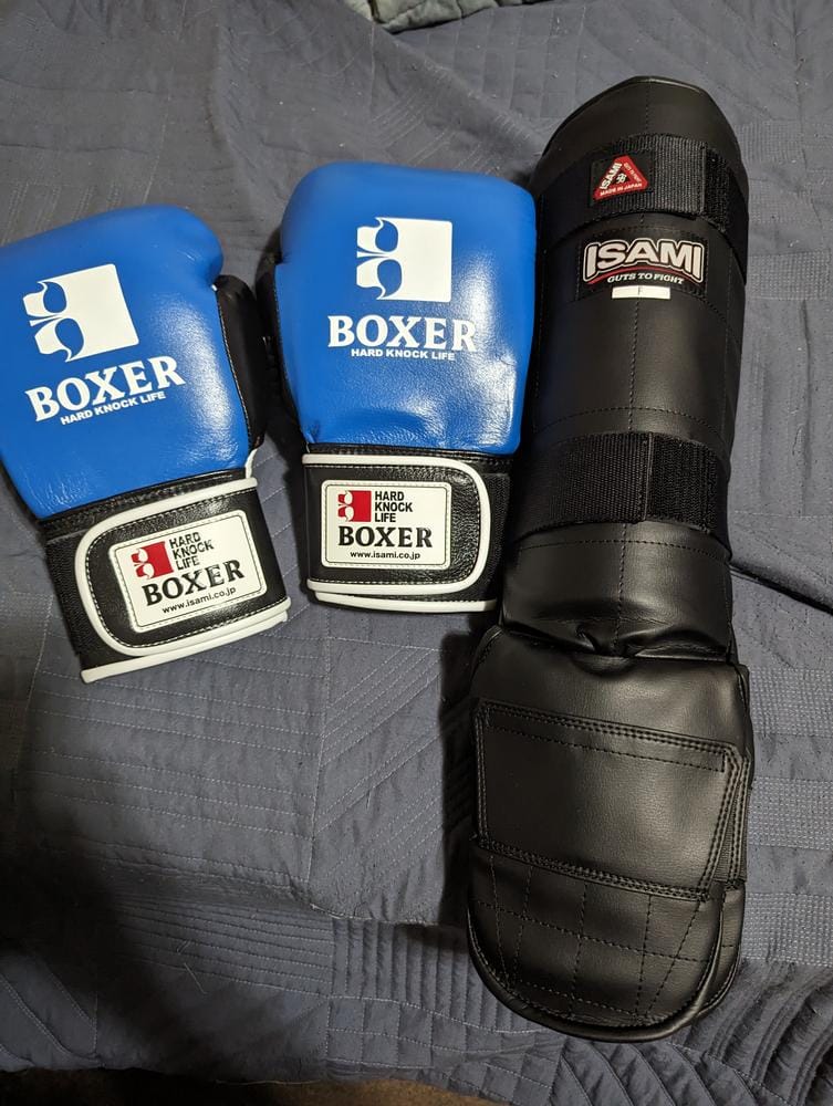 Customer photo review of Kickboxing Shin Guards