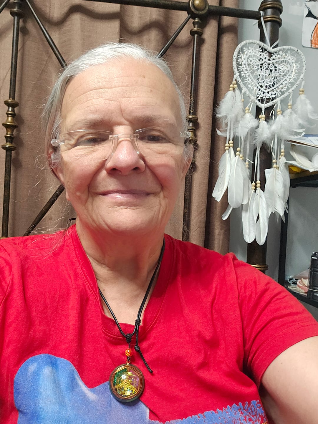 Customer photo review of Magnetic Energy Talisman + FREE Tarot Cards