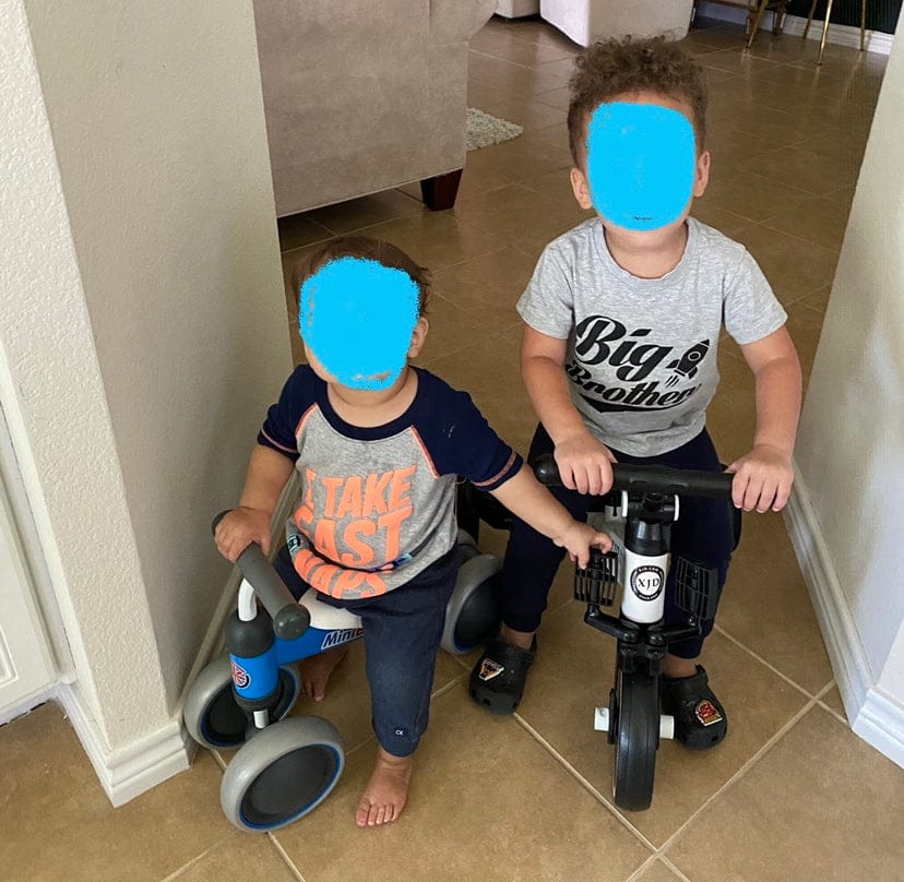 Customer photo review of Triciclo Evolutivo 4 en 1 – Ayuda a Tu Bebé a Caminar Seguro y Sin Caídas