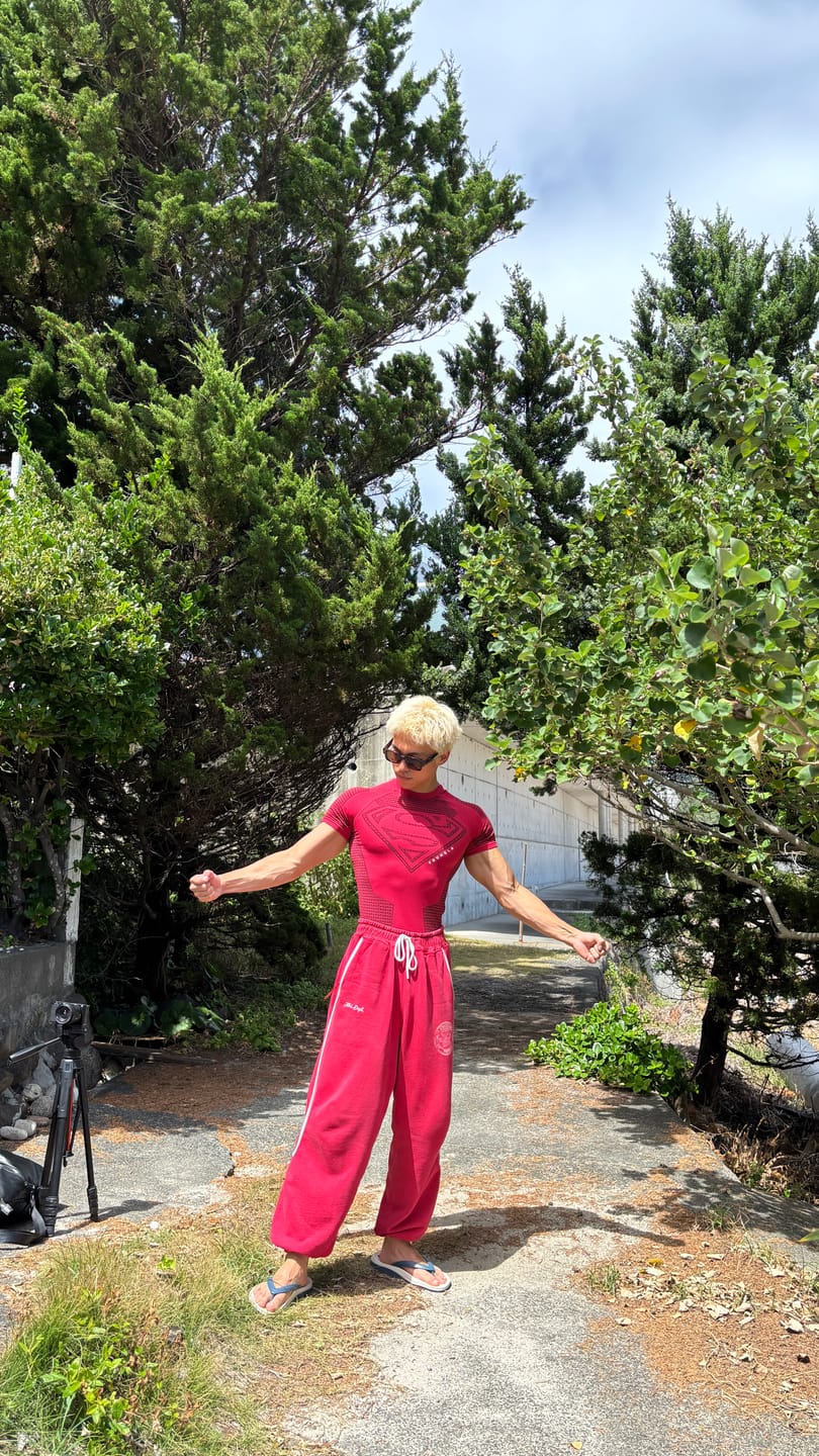 Customer photo review of 2176 - Golden Era Piping Joggers