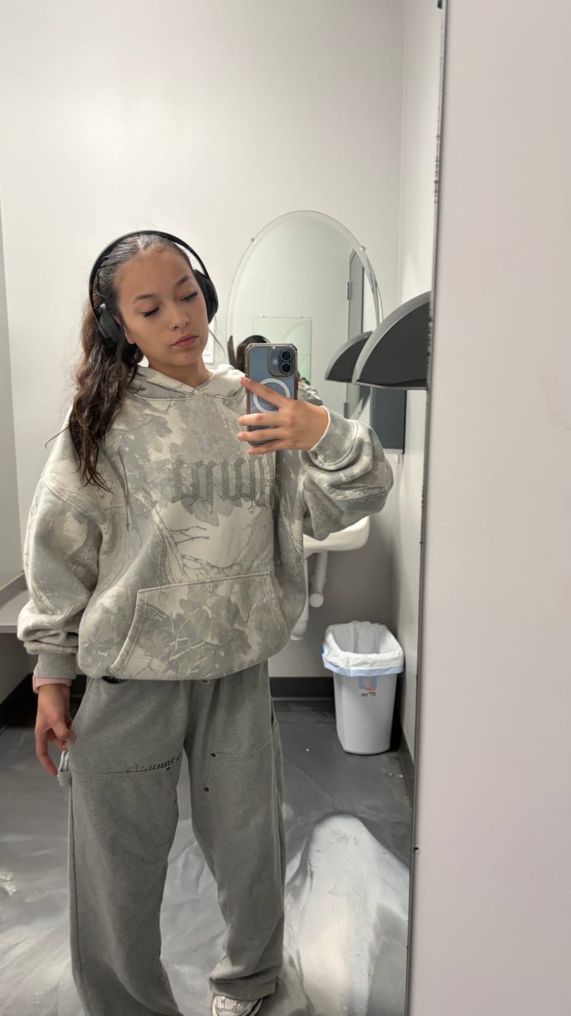Customer photo review of W5168 - Camo Bling Hoodie