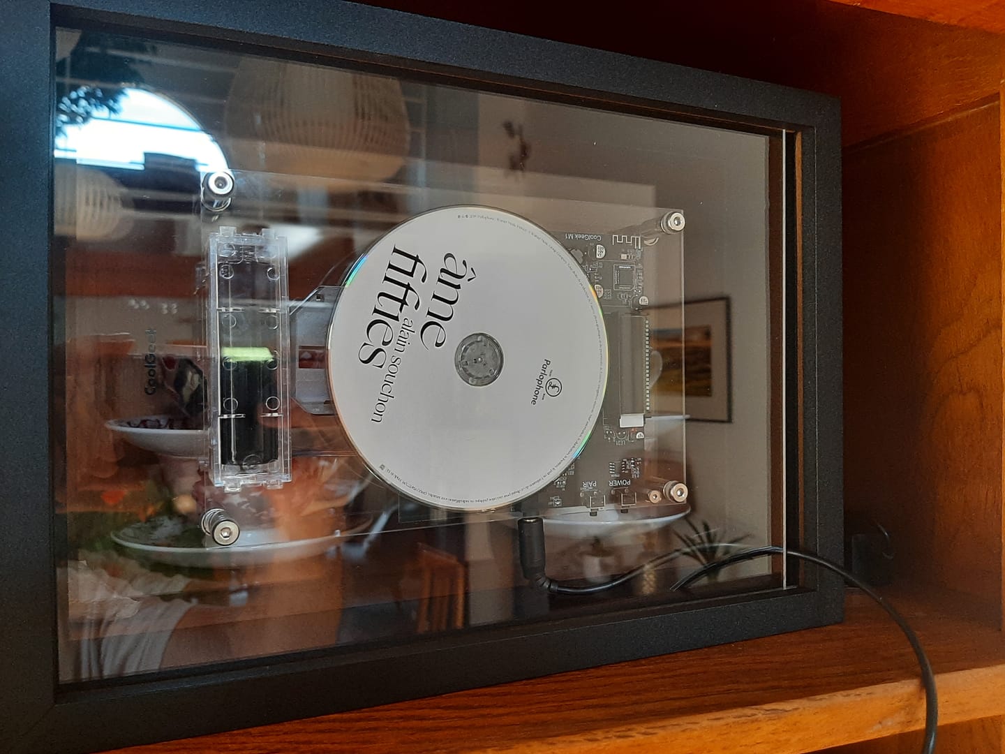 Customer photo review of M1 Music Frame CD Player