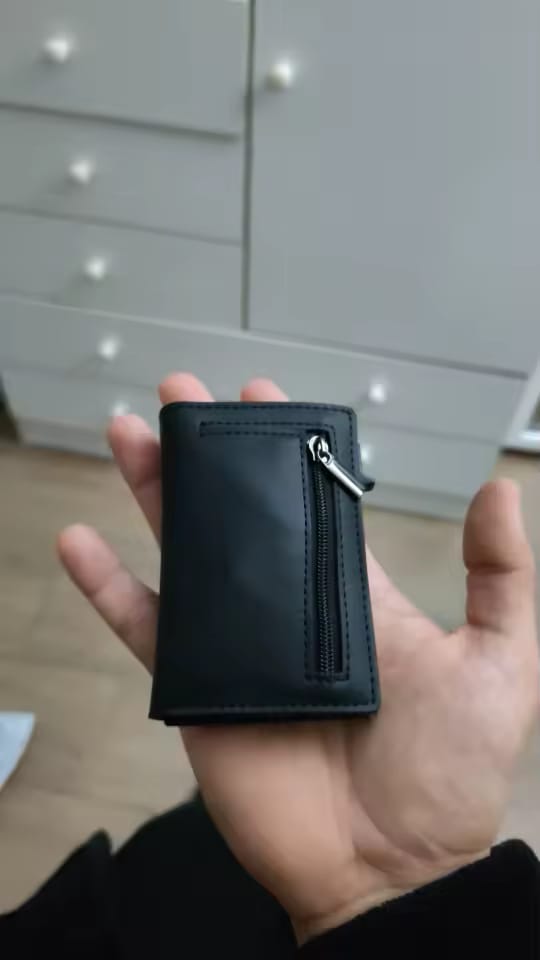 Customer photo review of Tarjetero RFID BLINDAX — Bloqueo antirrobo