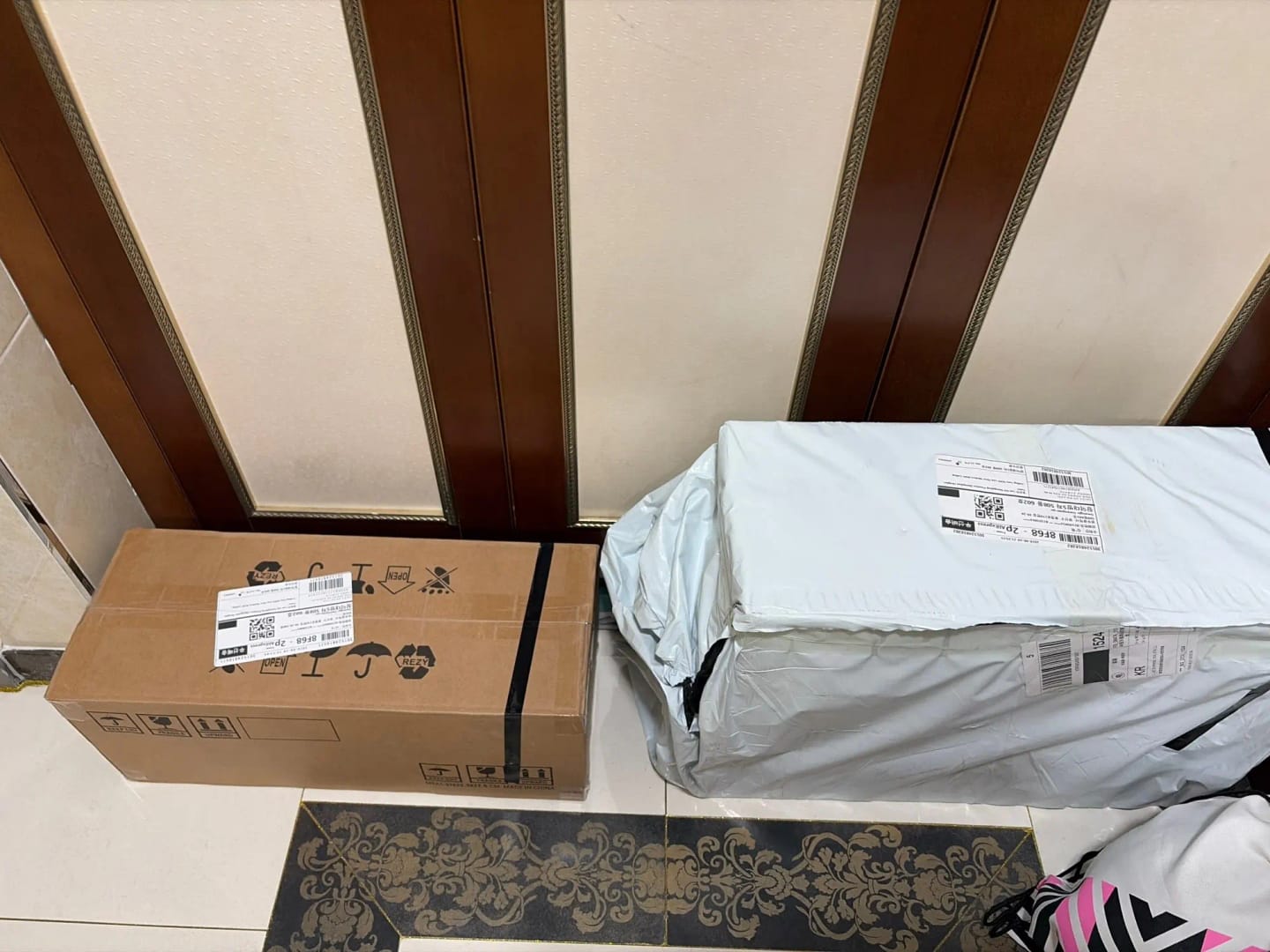 Customer photo review of 36/44/52-Inch Low-Profile Ceiling Fan with Remote Control