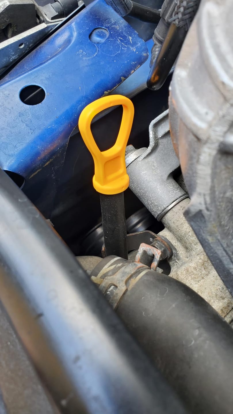 Customer photo review of Mini Cooper S Oil Dipstick 11437509784 - 2002-2008 R52 R53 R56