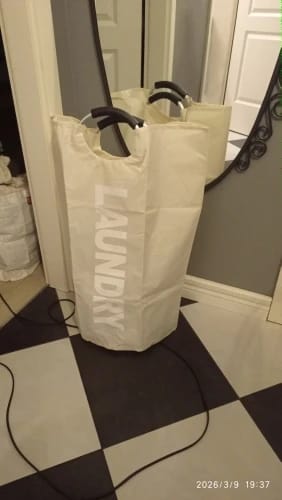 Customer photo review of Panier à Linge  90L avec Poignées Confort