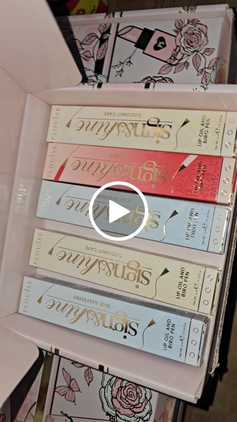 Customer video review of Back to Business Sign And Shine Lip Oil Pen - PRE-ORDER
