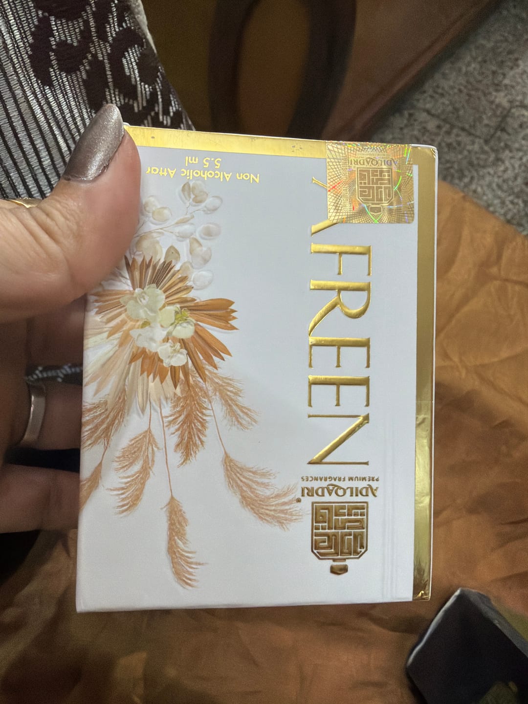 Customer photo review of Afreen Woman Luxury Attar Perfume