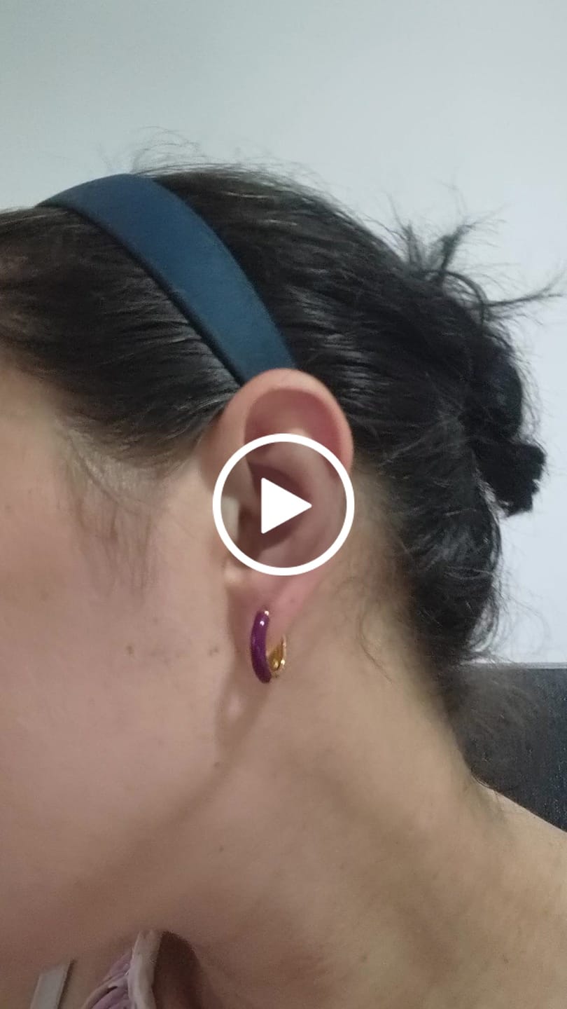 Customer video review of Orecchino HOOP GEMS - Plum