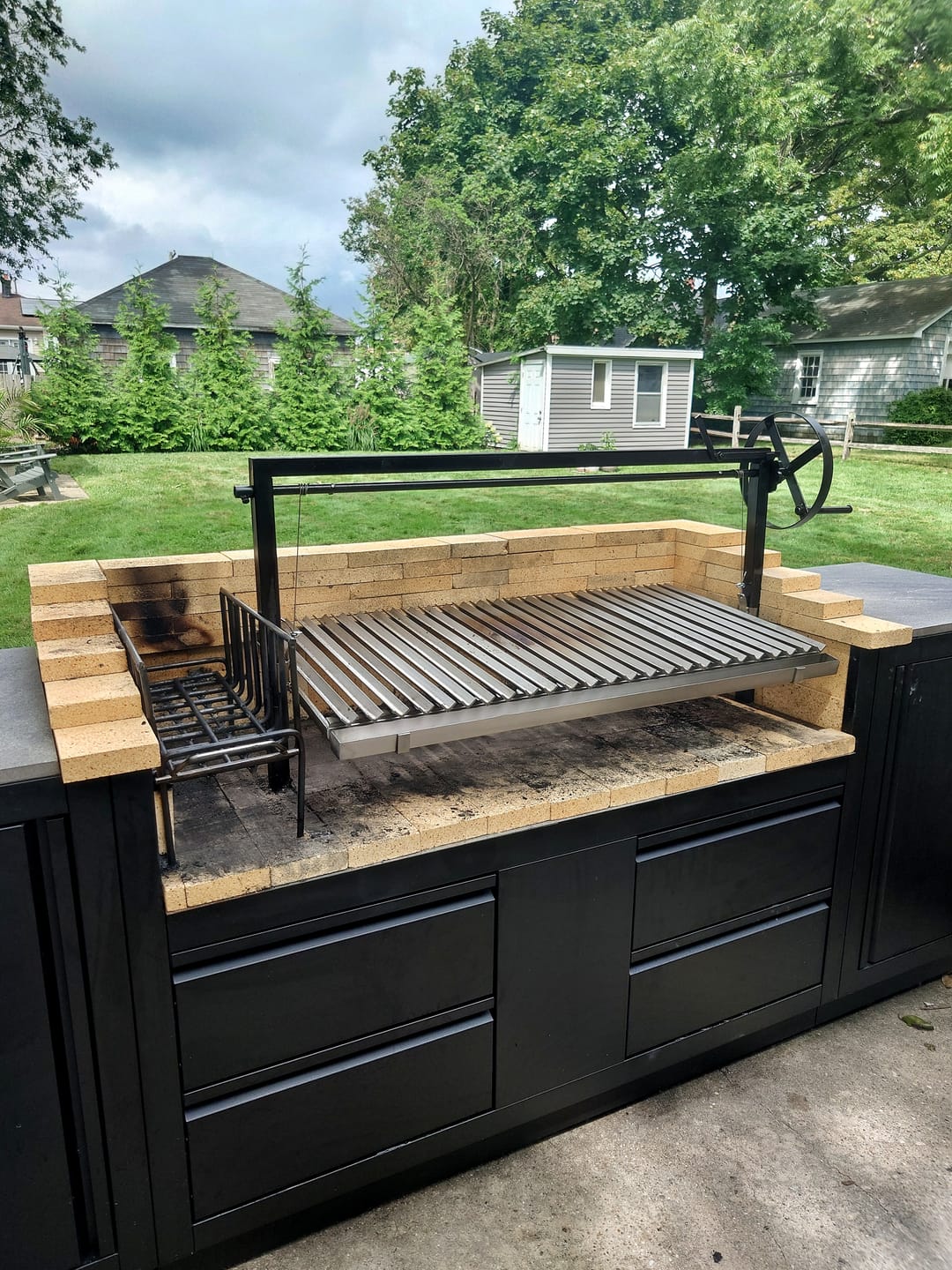 Customer photo review of Argentine iron grill brasero for parrilla with insert