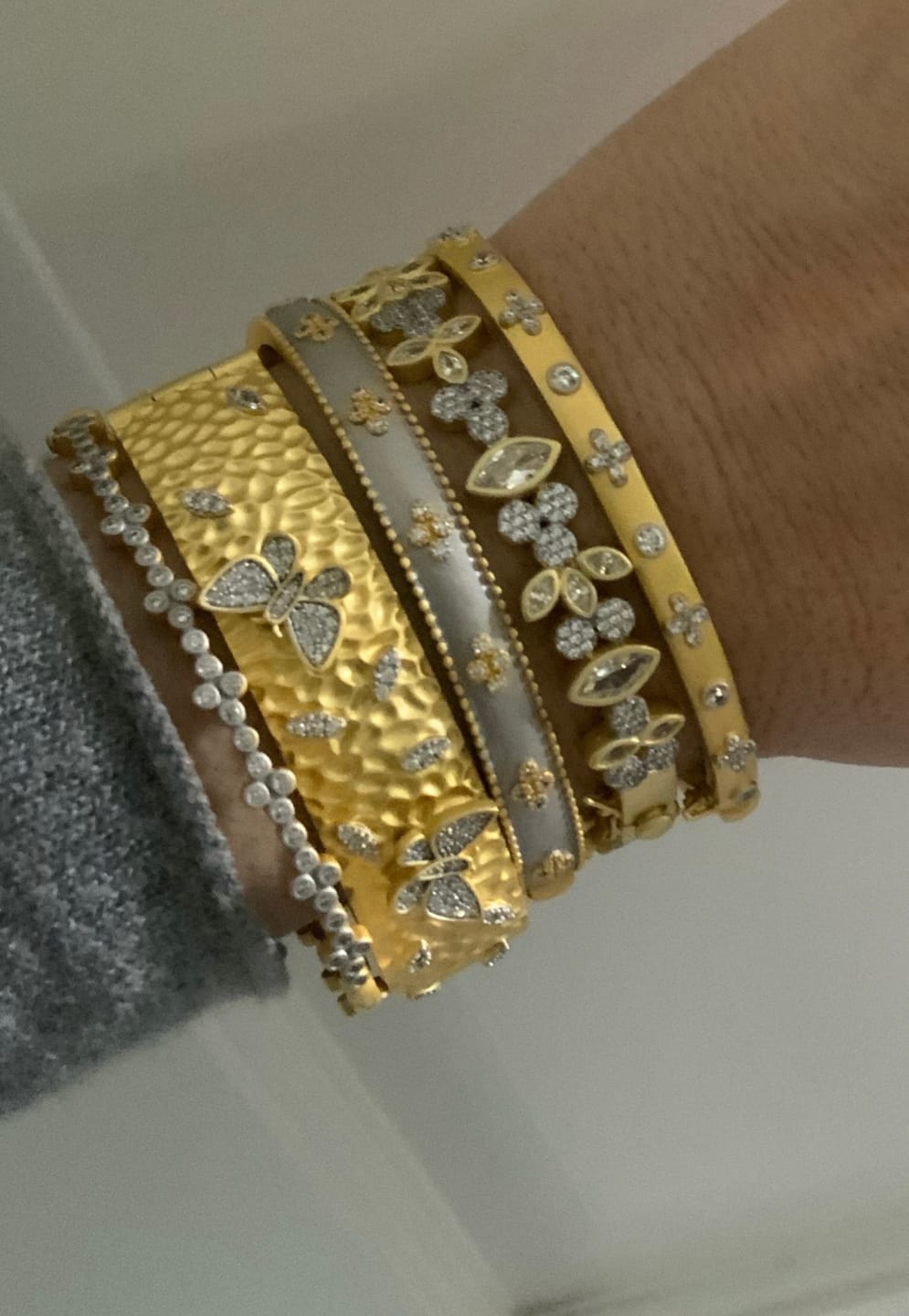 Customer photo review of Butterflies in Bloom Textured Hinge Statement Bracelet