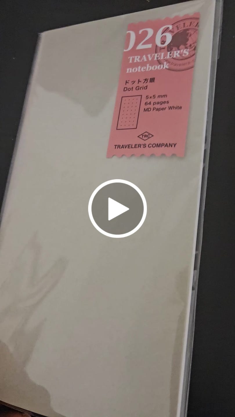 Customer video review of Traveler's Company 026. Dot Grid Notebook Refill