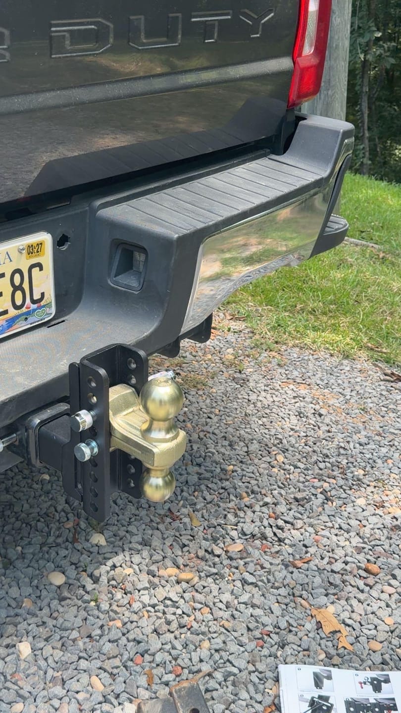 Customer photo review of TYT 22K Heavy-Duty Adjustable Dual-Ball Hitch for 2.5″ Receiver
